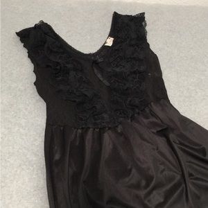 Vintage Whimsigoth Midi Dress Nightgown Medium Dark Fairy Goth Lace Ruffle Black